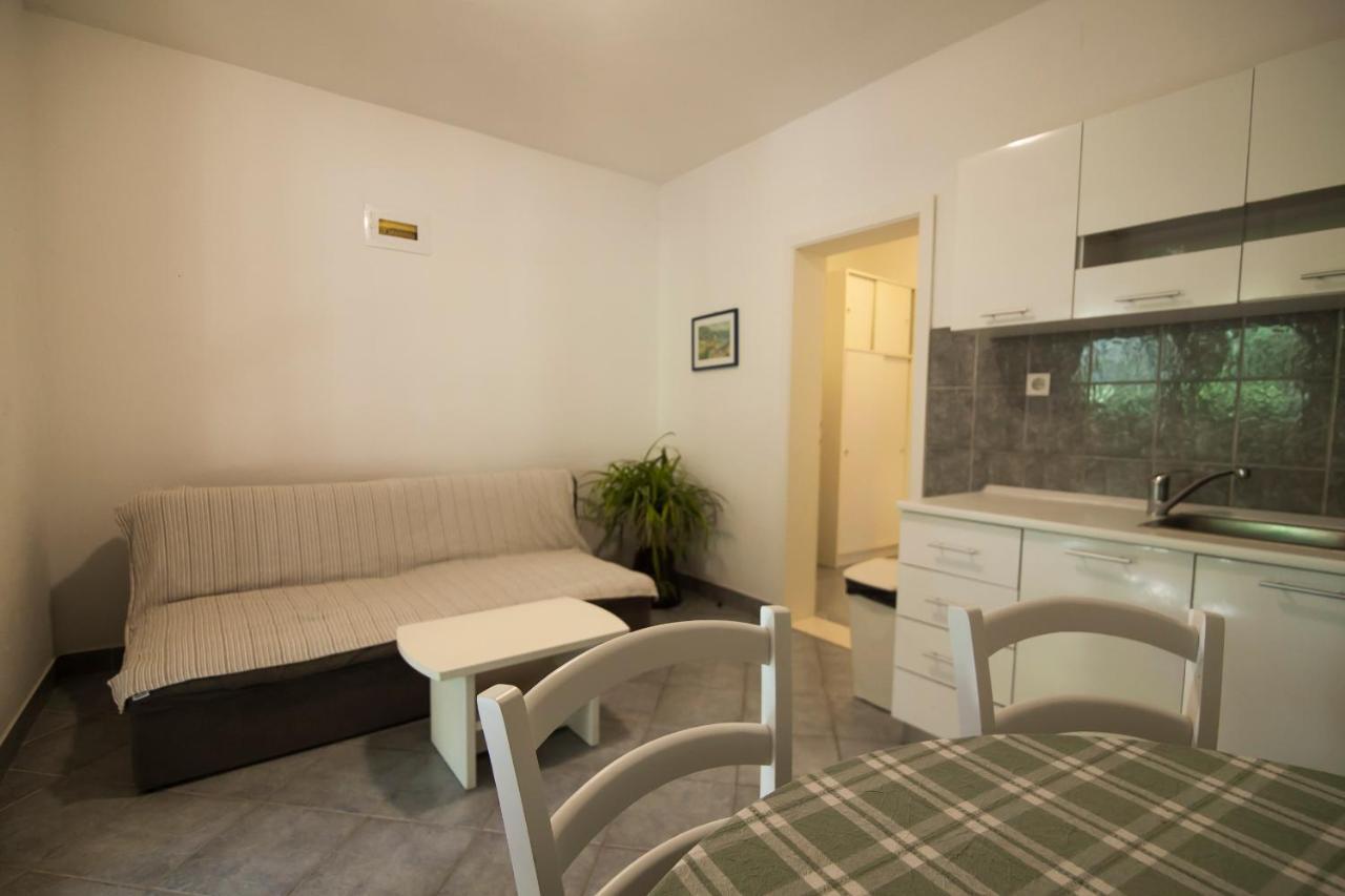 Apartments Radic Bol Exterior foto