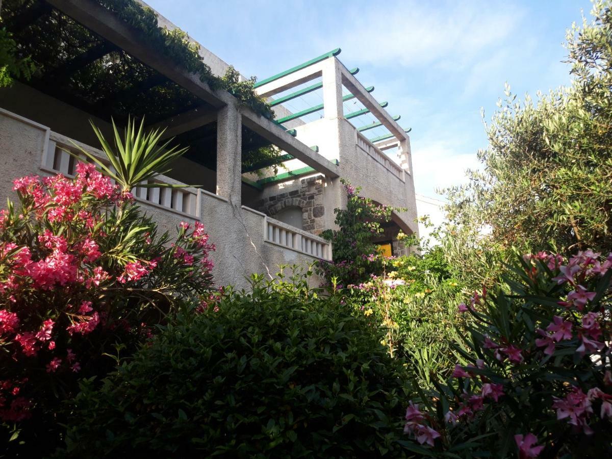 Apartments Radic Bol Exterior foto